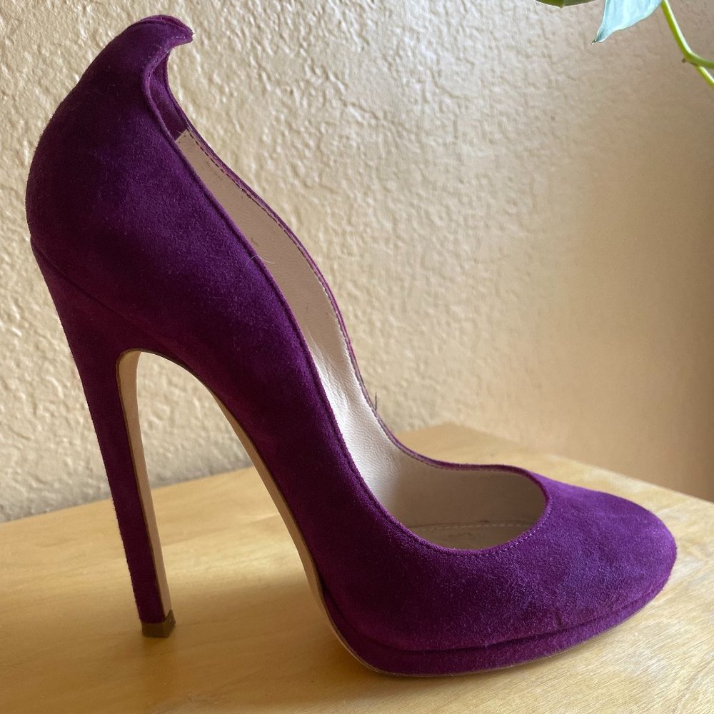Chloe' Gosselin Pumps